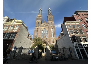 Posthoornkerk (Onze Lieve Vrouwe Onbevlekt Ontvangenkerk)<br />Haarlemmerstraat 124-126 Huidig exterieur